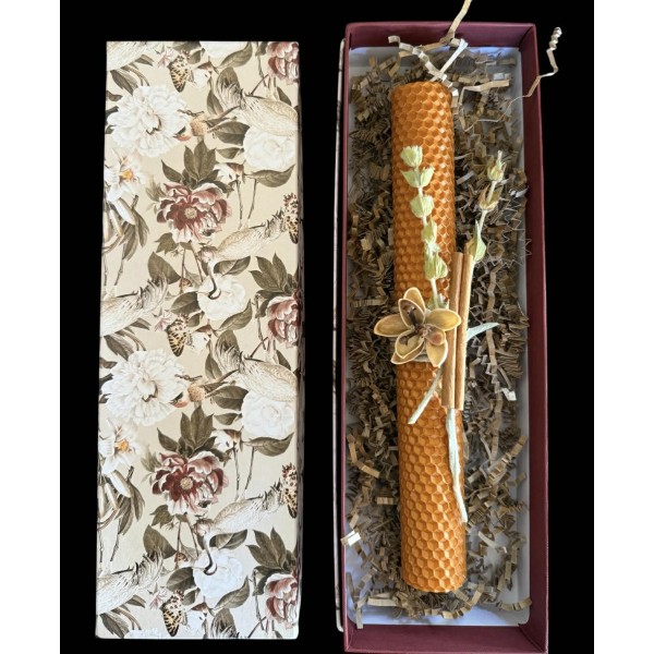 Handmade Easter Candle made from 100% Natural Beeswax 28 cm