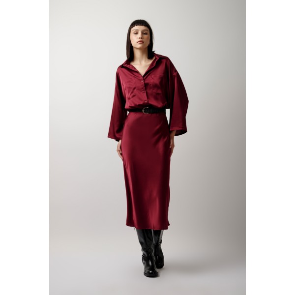 Satin midi skirt with an elastic waistband