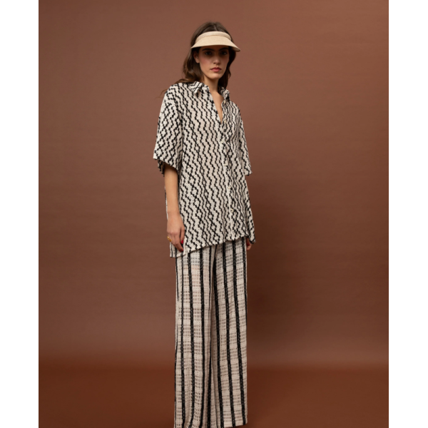 KNITTED PANTS - STRIPES B&W